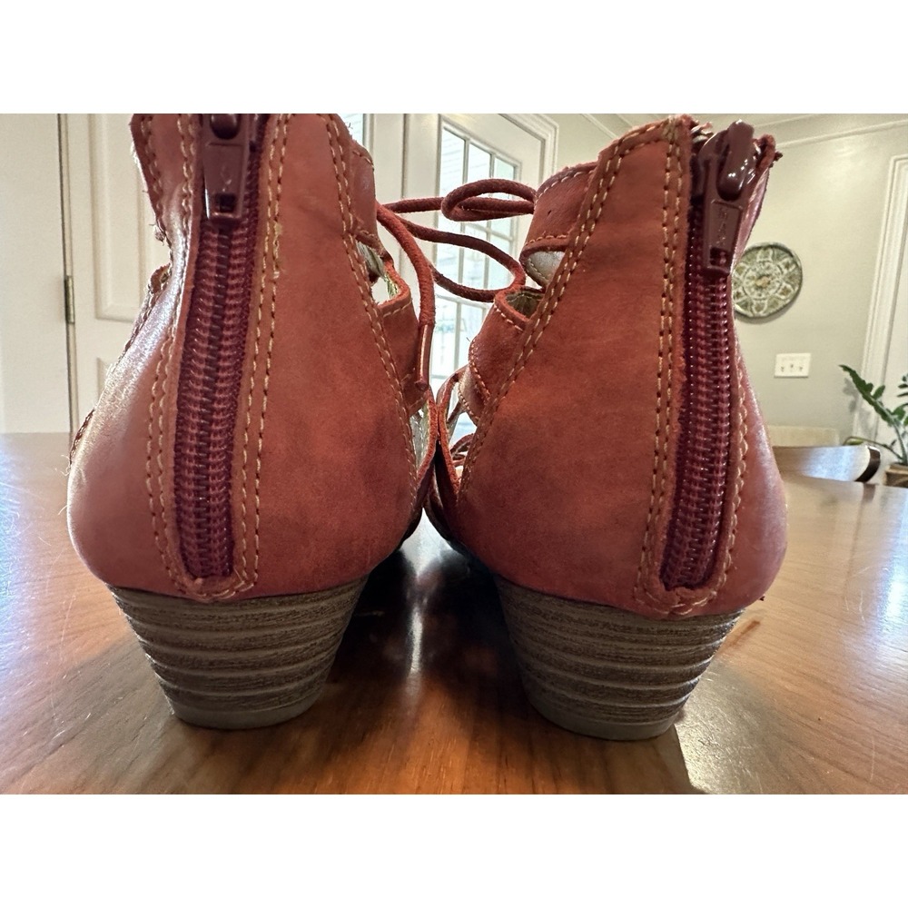 Earth Origins Shoes Women's Size 9M Red Leather Harley Gladiator Wedge Sandals - Picture 6 of 14